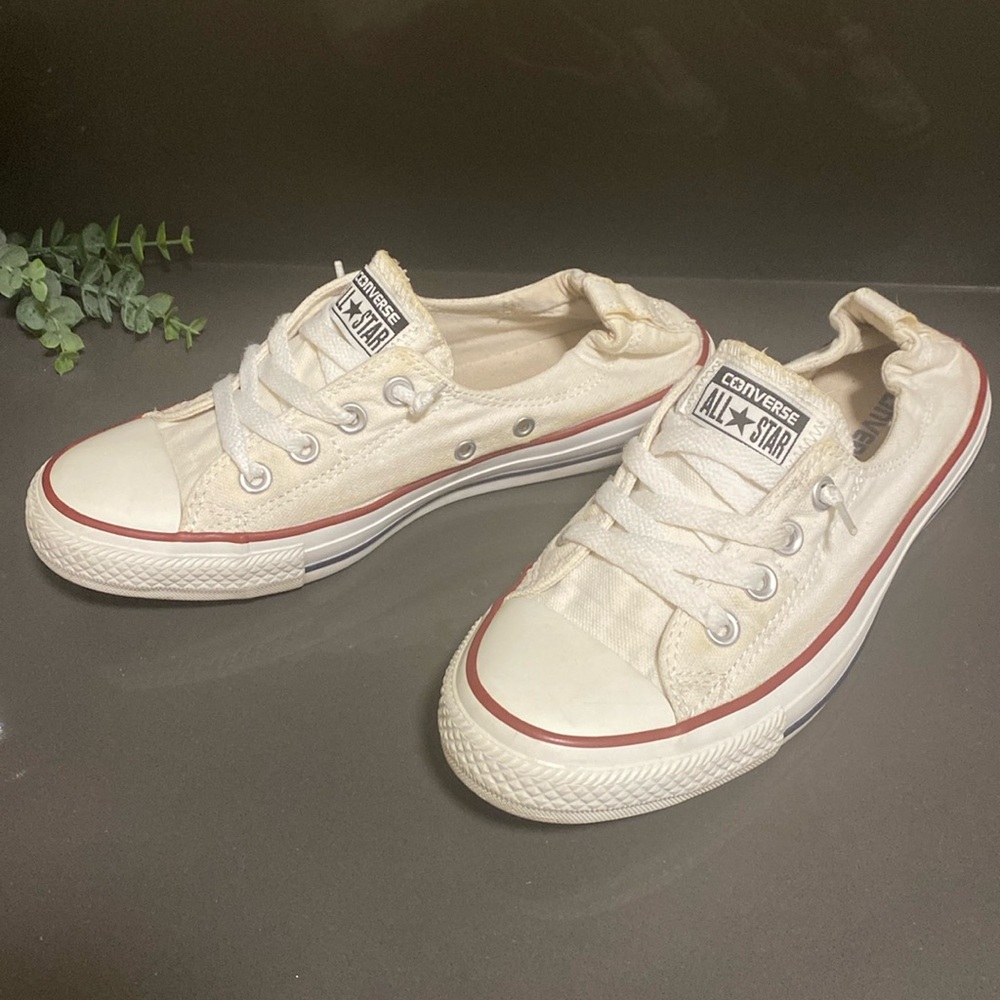 Converse slip on style